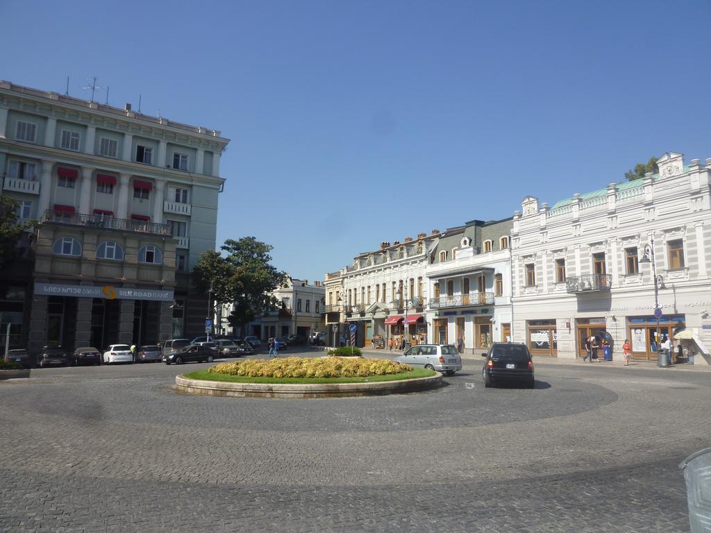 Centre Of Tbilisi Apartamento Quarto foto